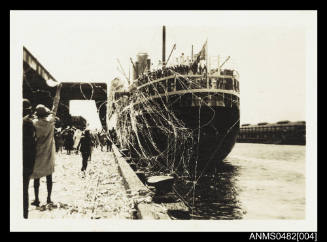 SS ORONTES departing for London