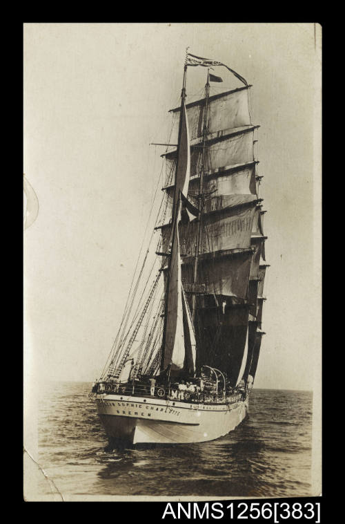 Barque HERZOGIN SOPHIE CHARLOTTE underway