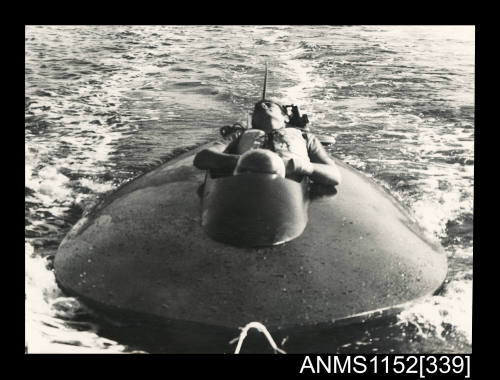 Hydroplane VIRGO III Being towed