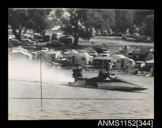 Hydroplane WHIPLASH at high speed