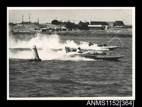 Hydroplane MISS ADELAIDE