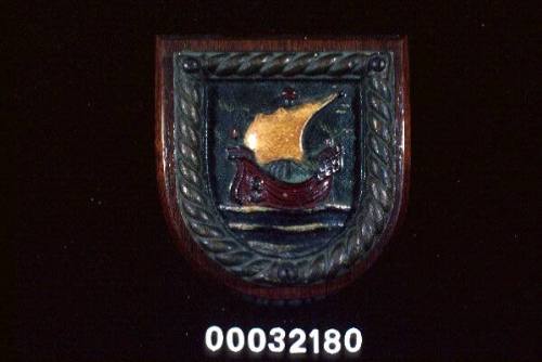 HMAS VOYAGER I plaque