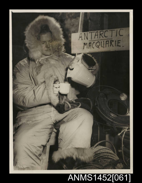 A.L. Bowers pouring hot chocolate in a mug