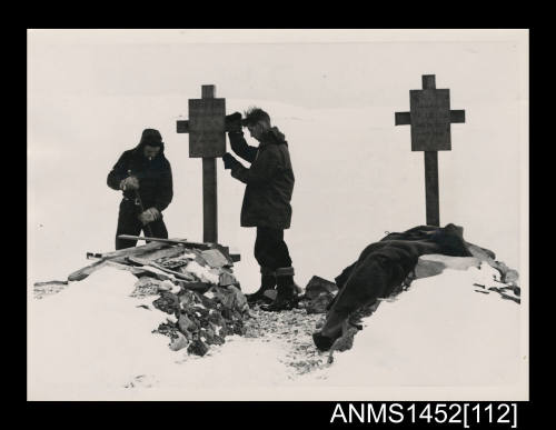 The graves of Oliver Burd and Michael Green at Hope Bay