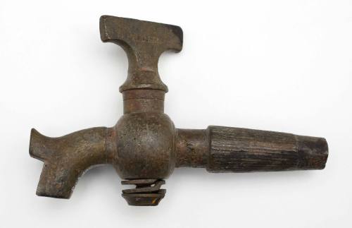 Spigot tap