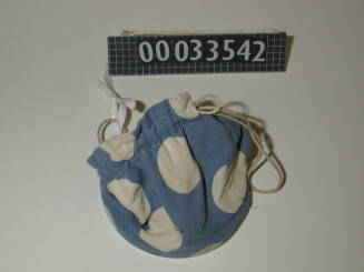 DRAWSTRING MAKE-UP BAG