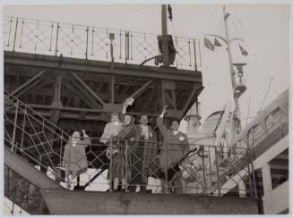Trieste emigrants boarding the CASTEL VERDE