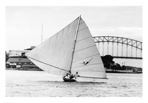 18 foot skiff JANZEN GIRL with harbour bridge in background