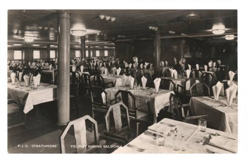 P&O STRATHMORE Tourist Dining Saloon