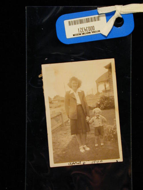 Lillian Ward with her son John Ward Junior, aged 2 on the morning of 6 April 1946