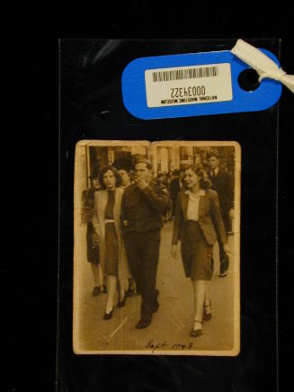 Lillian and John Ward, and Lillian's sister Betty, Flinders Street, Melbourne, 2 September 1943