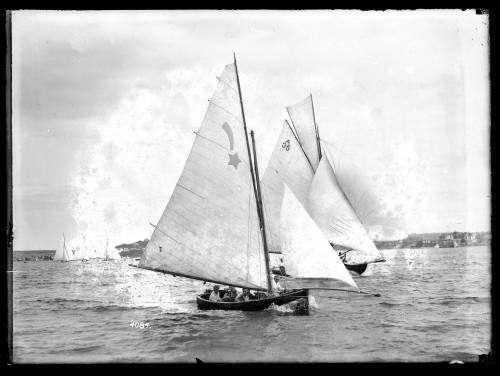 Small gaff-rigged skiff possibly a 14 footer