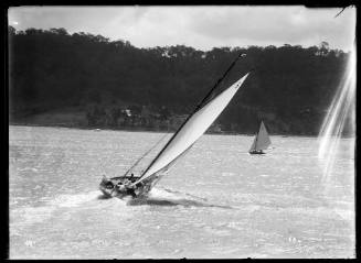 RAWHITI sailing near shoreline at the Pittwater Regatta