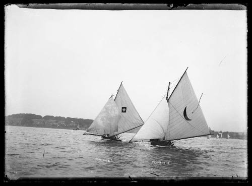 10-footers CRESCENT II and CRESCENT I on Sydney Harbour