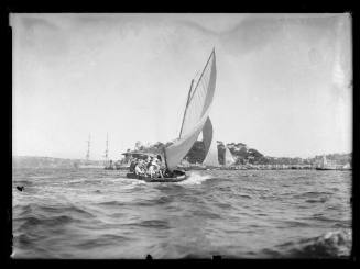 18-foot skiff sailing near shoreline, Sydney Harbour