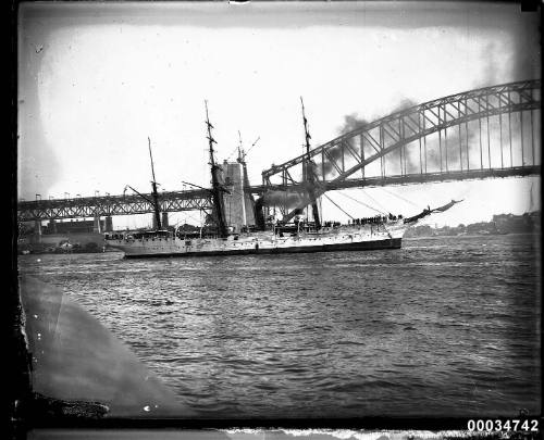 Chilean naval vessel GENERAL BAQUEDANO departing Sydney