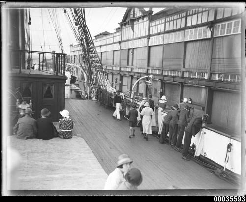 Visitors possibly on board MAGDALENE VINNEN