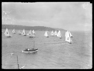 18-footer Championship start on Sydney Harbour, inscribed 5198 A