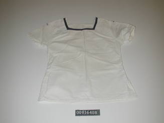 Sailor style shirt that forms part of a WRANS physical training uniform