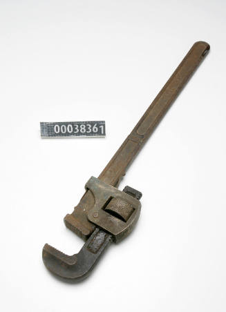 Forced steel wrench with adjustable length used by ship plumber John Carrol