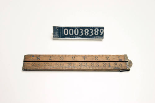 THREE FEET LONG FOLDING RULER, BODY CAN BE FOLDED FOUR TIMES