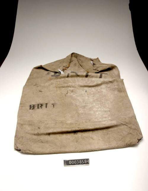 Sail bag possibly used on BRITANNIA when starter boat for the Sydney Flying Squadron