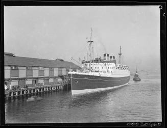 TSS AWATEA approaching or departing a wharf, 1937