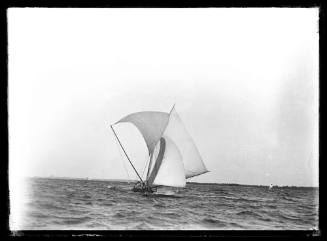 Unidentified 14-footer on Botany Bay, inscribed 302