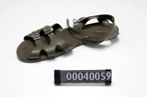 RAN issue sandal: Shane McGuigan Australian Navy Submarine Service