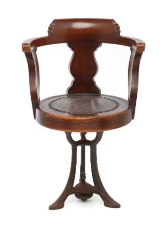 Saloon chair from the pilot vessel CAPTAIN COOK