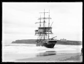 Barque VINCENNES aground at Manly Beach