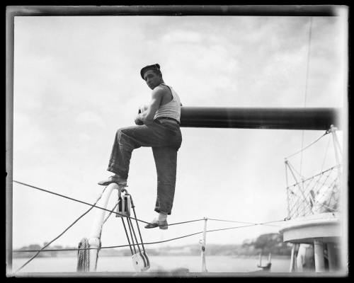 French sailor cleaning ship's gun