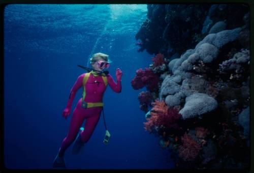 Valerie Taylor near a coral reef