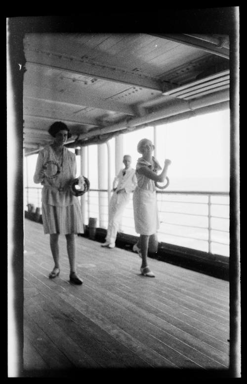 Passengers playing quoits (E & A Line) negative of ANMS1402[023]