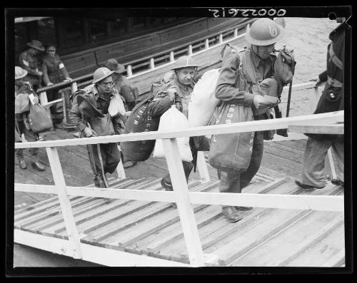 Troops leaving by the QUEEN MARY on Sunday 2 February 1941 and Monday 3 February 1941