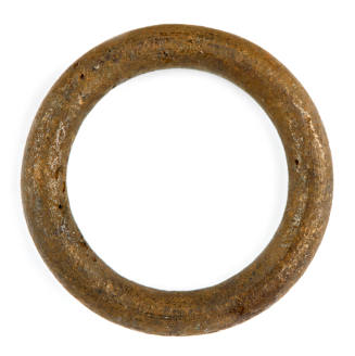 Circular metal loop