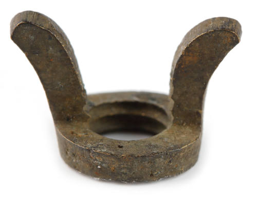 Metal wing nut