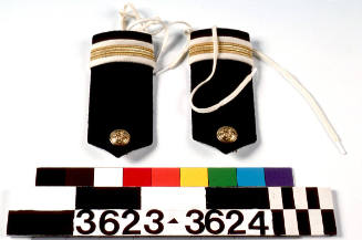 Assistant Purser epaulette from the uniform of Adrian Gower, P&O Line