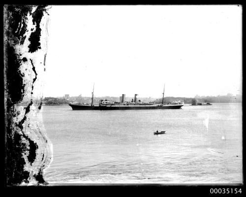 WWI Australian troopship A28 (SS MILITIADES) anchored near Fort Denison