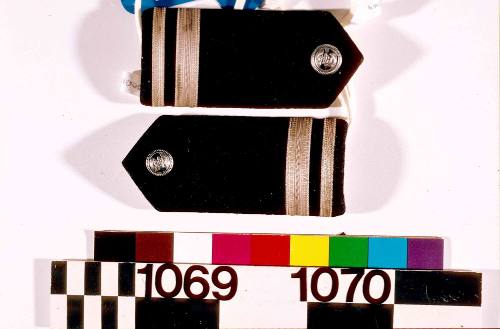 P&O Line head waiter shoulder board attached to jacket 00001067