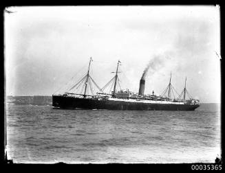 White Star Line SS CERAMIC leaving Sydney through the Heads