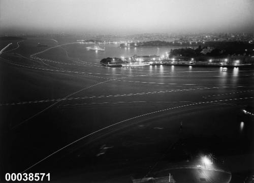 Sydney Harbour Crepuscule