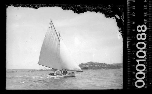 Amateur class yacht, A38, sailing on Sydney Harbour