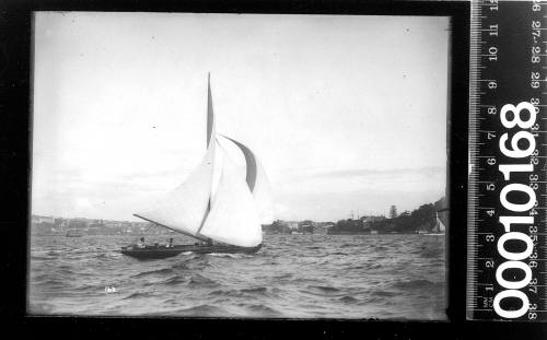 Starboard view of a cutter, Sydney Harbour