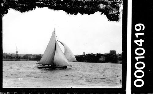 21-foot restricted class yacht NETTLE (C8) on Sydney Harbour