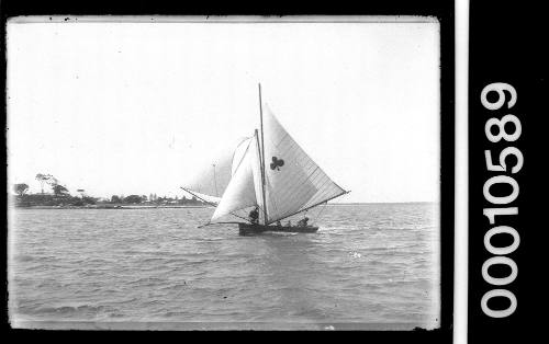 16-footer under sail on Botany Bay