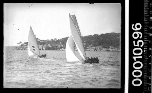 18-footer H C PRESS leading on Sydney Harbour