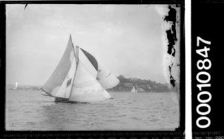 18-footer ONDA sailing on Sydney Harbour
