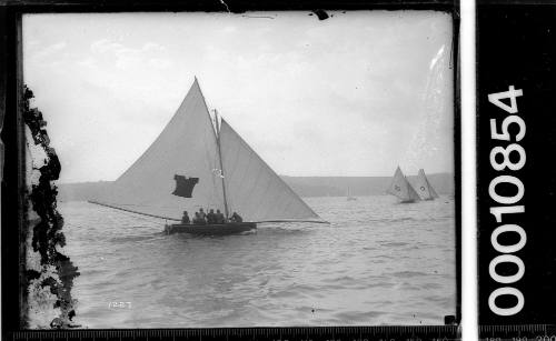 18-footers CUTTY SARK and PASTIME racing on Sydney Harbour