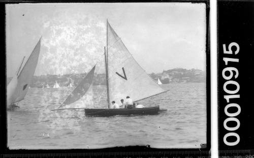 16-foot skiff racing on Sydney Harbour